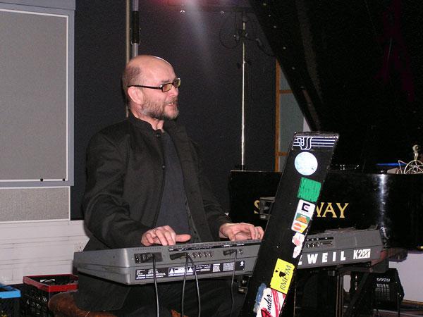 Tadeusz Leśniak to czołowy klawiszowiec jazzowy.