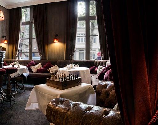 Okazja, aby poczuć niezwykłe aromaty unoszące się nad tętniącym życiem egzotycznym targiem i zasmakować niespotykanych nigdzie indziej dań lokalnych restauracji.