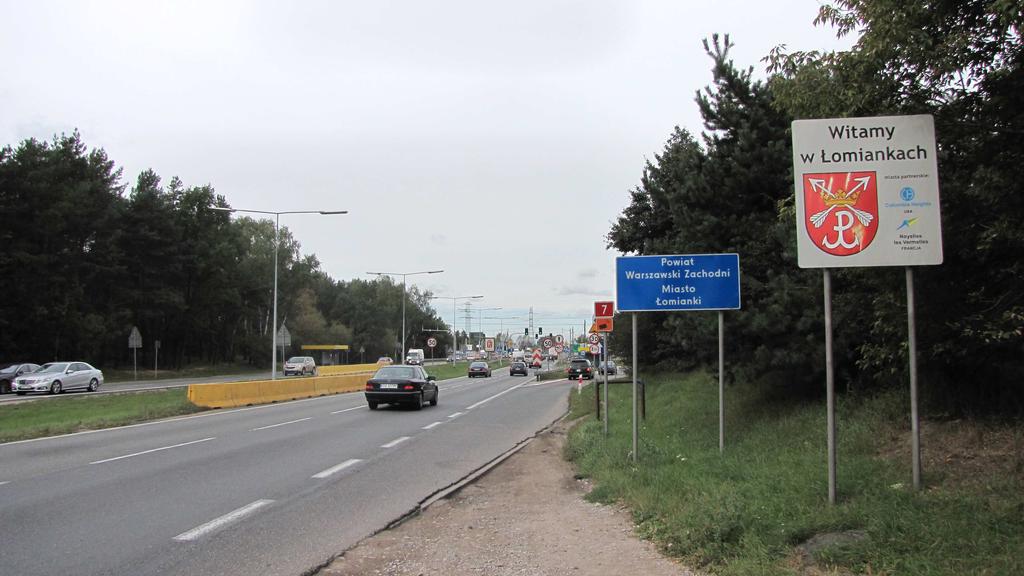Wybrzeże Gdyńskie Klasa drogi Ilość pasów ruchu Szerokość pasa ruchu GP 2x3 3,5 m Wybrzeże Gdyńskie to odcinek Wisłostrady biegnący przez Żoliborz i Marymont.