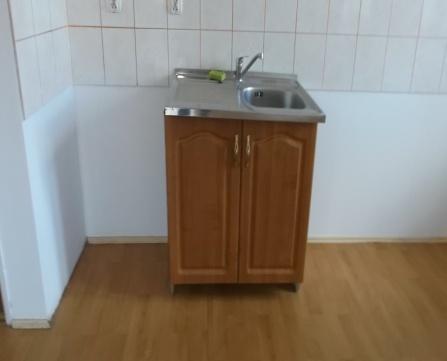 pomieszczeń: -pomieszczenie
