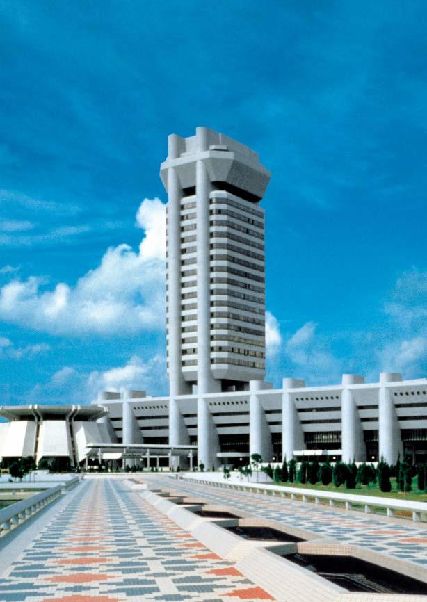 CITY COUNCIL BUILDING Shah Alam - MALEZJA IDROBUILD Dwuskładnikowy zestaw elastyczny do uszczelniania betonowych konstrukcji zbiorników wodnych H40 FLEX Profesjonalny, jednoskładnikowy klej, zgodny z