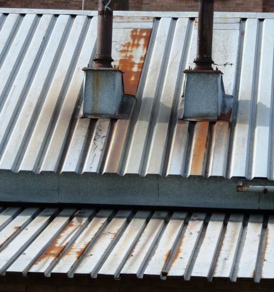 Obróbki blacharskie dachowe Kominy 5 letni okresowy przegląd budynku Stan