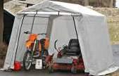 SAMOCHÓD Z oczkami metalowymi i wszytymi sznurami krawędziowymi 44 Pas transportowy Pas transportowy z mechanizmem zwijającym to niezwykle praktyczny produkt, który w łatwy i szybki sposób sam zwija