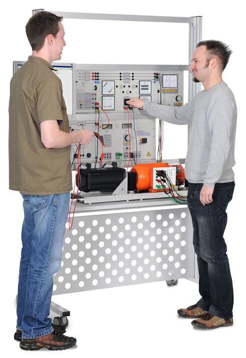 EUG Sterowanie pracą generatora i synchronizacja obwodów EUG Sterowanie pracą generatora i synchronizacja obwodów Energia elektryczna jest produkowana w większości przez generatory prądu trójfazowego.