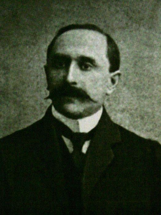 Landau, prawnik (w latach 1929-1934, z prawej).