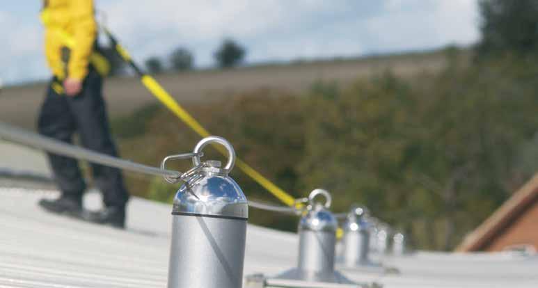 Technologia słupków Constant Force W typowy dla lidera sposób MSA wdraża technologię Latchways Constant Force w branży zabezpieczeń przed upadkiem tworząc łatwe w instalacji,