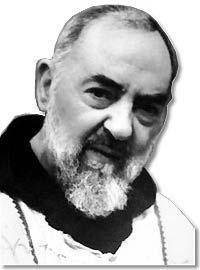 OJCA PIO Ponadto: zwiedzanie Rzymu (katakumby, bazyliki, staro ytne miasto, Muzea Watykañskie), pielgrzymowanie do Asy u - miasta œw. Franciszka i œw. Klary, Loreto - sanktuarium œw.