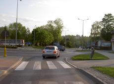 Wskazane parametry techniczne jak dla klasy Z. III. INWESTYCJE DROGOWE studium wykonalności obejmujące pokonanie obecnych przeszkód własnościowych; 8.