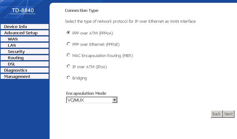 e) Pojawi nam się strona odpowiadająca za wybór typu połączenia, tutaj odpowienio ustawiamy parametry na: PPP over ATM (PPPoA) oraz Encapsulation VC/MUX, a następnie klikamy na klawisz Next.