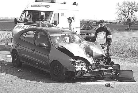 4 ycie Gostynia WIEŒCI KRYMINALNE Pijani kieruj¹cy 18 kwietnia, oko³o godz. 16.15, w Grabonogu gm. Piaski, policjanci zatrzymali nietrzeÿwego, 21-letniego Piotra K.
