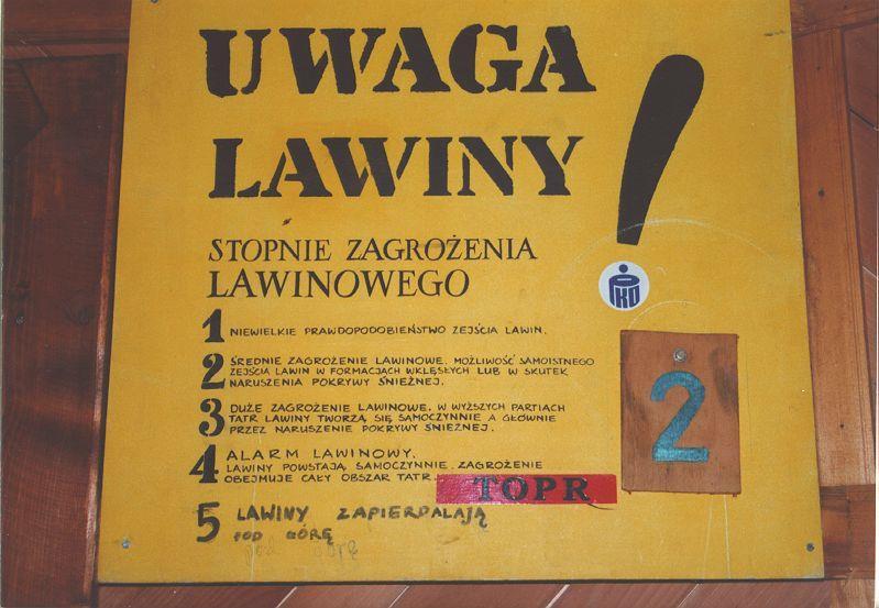 Na koniec polecamy pewne zdjęcie, proszę zwrócić uwagę zwłaszcza na piąty stopień zagrożenia lawinowego. Z lawinami nigdy nic nie wiadomo... 3.