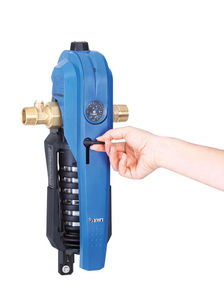 Filtr posiada atest PZH. Dla wszystkich typów: skuteczność filtracji 90 µm, ciśnienie nominalne 16 bar, temperatura wody/otoczenia max. 30/40 C.