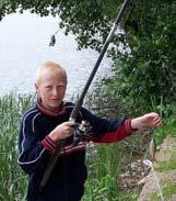 !!) odby³o siê losowanie stanowisk, po którym sêdziowie zaprowadzili zawodników na ich miejsca. Sprawne przygotowanie i do ³owienia!