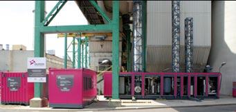 Sprawno usuwania,% Wydatek energetyczny netto procesu desorpcji, MJ/kg CO2 1 20 9,0 99 5,70 2 20 10,5 91 4,85 3 20 9,6 94 4,88 4 20 9,3 85 4,82 5 20 9,4 96 5,25 6 20 9,4 99 5,33 7 30 8,1 97 5,32 8 30