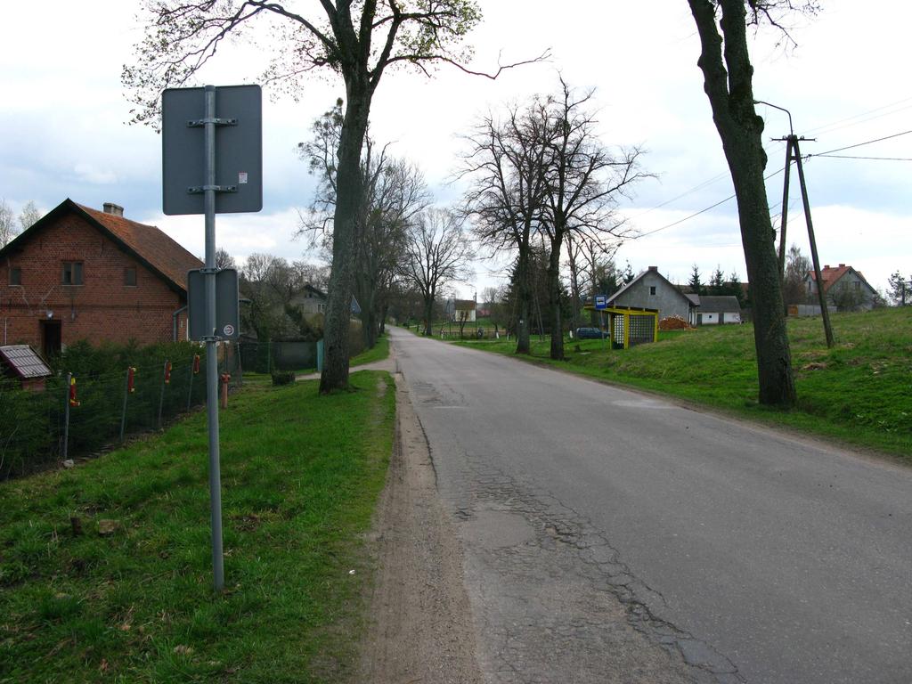 Przystanki autobusowe Budowa chodnika wraz z dwoma zatokami