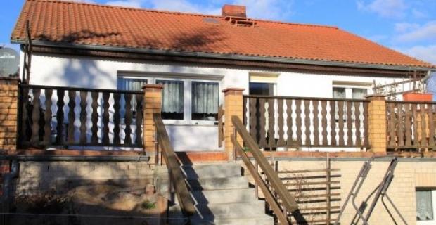 HORN IMMOBILIEN ++ SPRZEDANY! Krackow++ Cennik Cena Zakupu 75.000,- Dla komisji Tak (Wewn?trzny) -brokerage po?rednika Nein, zaw. VAT Kupuzacy - Wysokosc 7,14% des Kaufpreises, zaw.