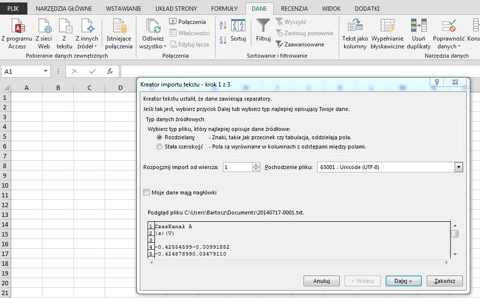 IMPORT DANYCH DO PROGRAMU EXCEL 2013 W uruchomionym programie należy ze wstążki DANE wybrać Pobieranie danych zewnętrznych Z tekstu