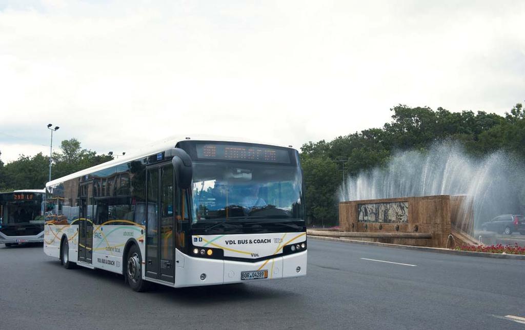VDL Citea International Bus Of The Year 2011 Zbigniew Rusak VDL Citea podczas BusEuroTestu w Bukareszcie Wrześniowe targi IAA w Hanowerze to miejsce, w którym odbywa się uroczyste wręczenie