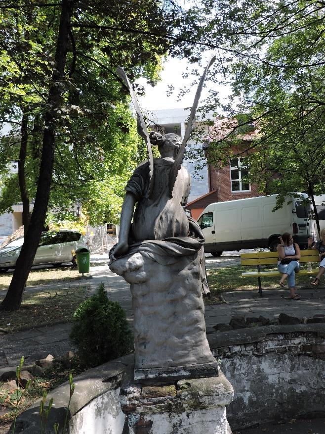 1 2 3 4 5 Fot. 5. Lokalizacja odkrywki nr 1. 1.0.