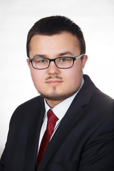 zachowanie wzorowe Brzuzan Krzysztof absolwent