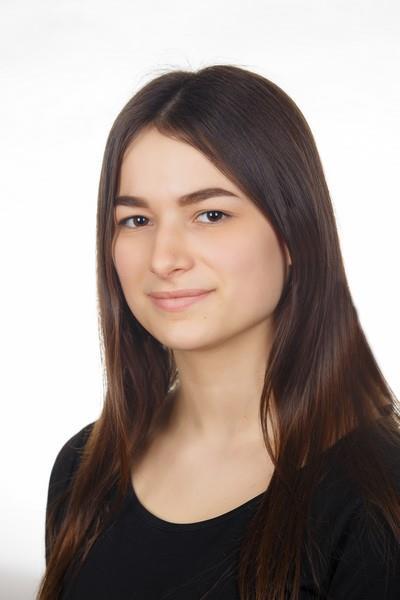 Burda Andżelika absolwentka klasy IIIb, klasa biologicznochemiczna, średnia 4,78, zachowanie wzorowe Burda Katarzyna absolwentka klasy IIIb, klasa