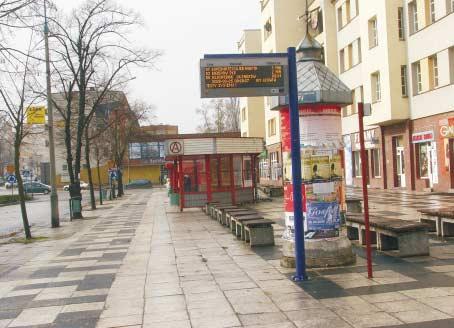 zabezpieczające, moduł łączności (GPRS z kartą SIM lub moduł Ethernet i moduł łączności w trybie serwisowym); o program sterujący zapisany jest w nieulotnej pamięci typu FLASH, przez co możliwa jest