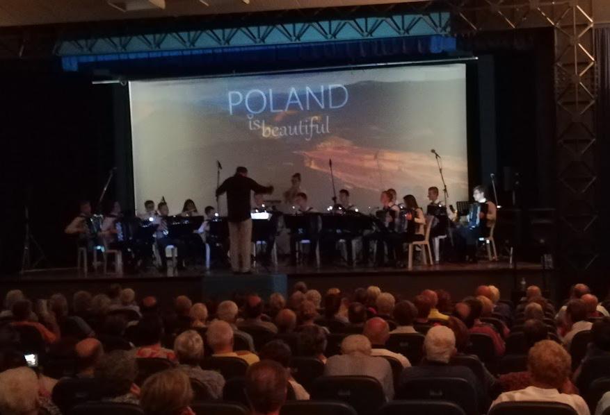 Słysząc aplauz publiczności, widząc owacje na stojąco, byliśmy po prostu szczęśliwi.