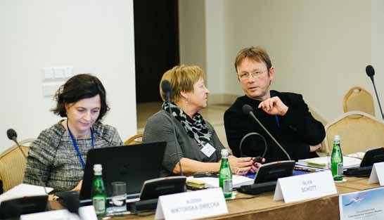 Bildungswerke), Dr. Agnieszka Łada (Institut für Öffentliche Angelegenheiten), Anna Radwan (Polnische Robert-Schuman-Stiftung), Ewa Romanowska (Verein Kulturgemeinschaft Borussia ), Dr. hab.