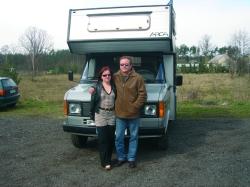 Ford Transit MK II - kamper, który ma duszę data aktualizacji: 2009.03.03 Jestem szczęśliwym właścicielem kampera Ford Transit MK II z zabudową ARCA z 1981 roku.