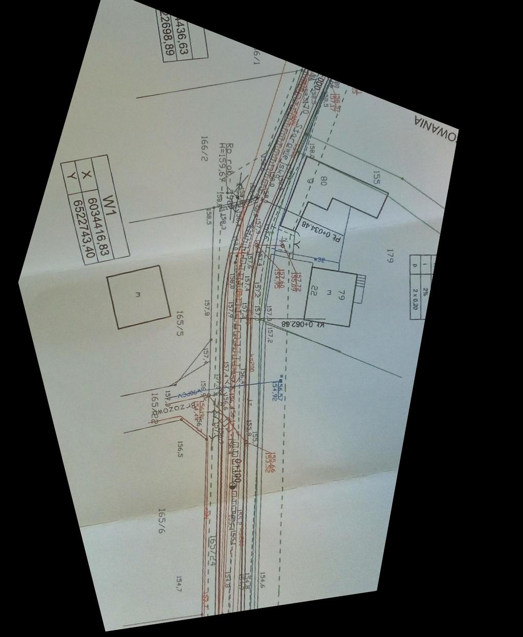 opracowanie wg. projektu Pracowni Projektowej Dróg i Mostów "DiM" Sp. z o.o. B33 Brak oznakowania poziomego i pionowego, drogi boczne z kruszywa.