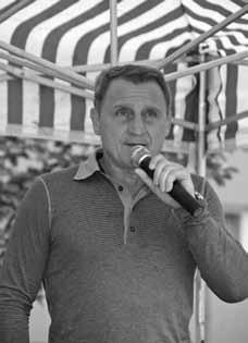 Śmiałków chętnych trochę powyciskać, nie brakowało szczególnie tych młodszych. Nie wiem ile podniosłem, ale na pewno dużo, bo myślałem, że mi ręce odpadną stwierdził 13-letni Kamil Miszczak.