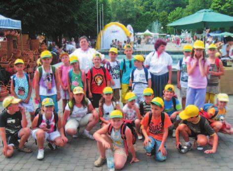 Nad wodą czas płynie zbyt szybko. na Rynku. Fajnie, śmiesznie, ogólnie wesoło stwierdziła 8-letnia Julia Wolanin z Centrum.