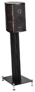 Z przodu zastosowano element linearyzujący odpowiedź fazową. Zaprojektowany przez Sonus faber głośnik średnio-niskotonowy: 150 mm został całkowicie zaprojektowany prze firmę Sonus faber.