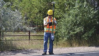 MODUŁOWE SYSTEMY GNSS TO WSPARCIE DLA UNIKALNYCH SPOSOBÓW TWOJEJ PRACY W modułowych systemach Trimble GNSS sam możesz wybrać radio i antenę GNSS najodpowiedniejsze dla danego zadania pomiarowego.