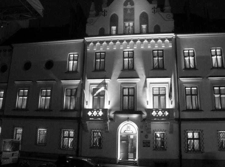 Work phases of illumination installation with adjustable color and light intensity of luminaires [1] Ratuszu.