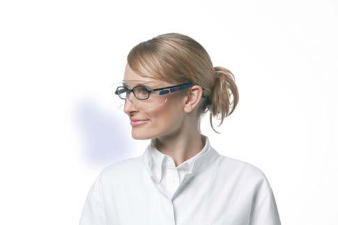 3M ochrona wzroku Okulary 3M 2800 nakładane na okulary korekcyjne Okulary ochronne 3M 2800 zostały tak zaprojektowane, by pasowały na większość dostępnych na receptę okularów z minimalną