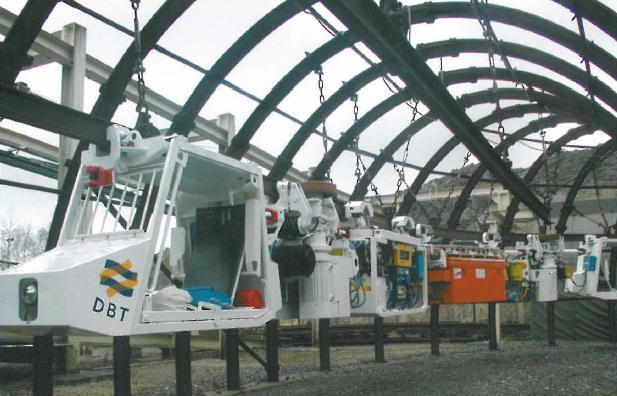 TRANSPORT I ODSTAWA 1800 ppm w kopalniach zagrożonych wybuchem metanu, w przypadku gdy stężenie metanu w powietrzu zasysanym wynosi 1,5%.