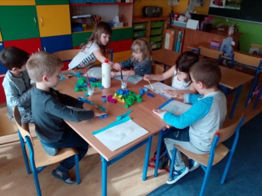 W ramach tego bloku tematycznego dzieci mogły rozwijać swoje wiedzę przyrodniczą,