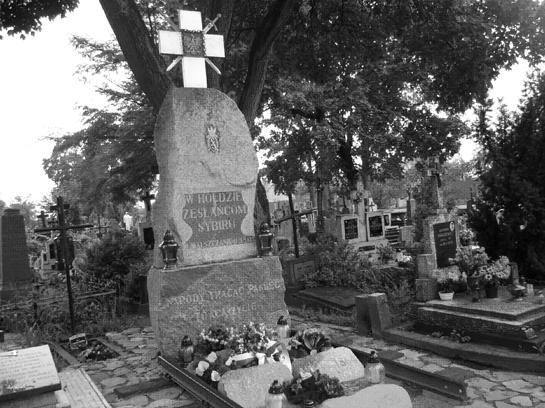 Miasto sprawuje opiekę nad miejscami pamięci narodowej w Suwałkach. W najbliŝszym czasie zostanie odrestaurowany Pomnik Straceń (zły stan techniczny) przy ul. Sejneńskiej.