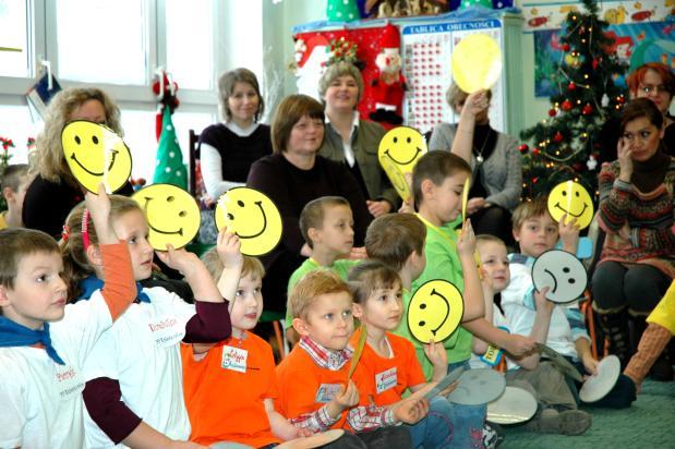 UDZIAŁ PRZEDSZKOLA W OGÓLNOPOLSKICH AKCJACH I PROGRAMACH 1. Ogólnopolska Akcja edukacyjna dotycząca właściwego postępowania z odpadami pt. Bohaterskie skrzatki segregują odpadki.
