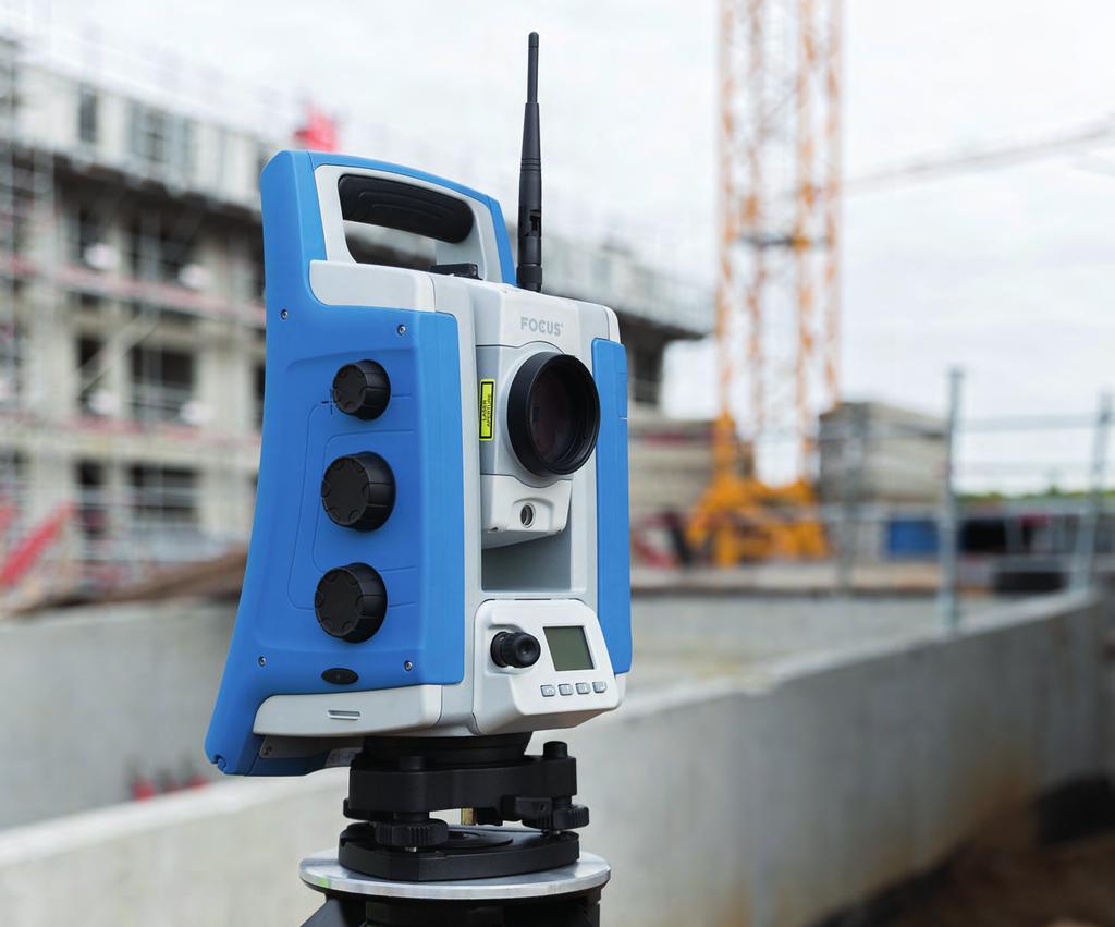 I choć na rynku co rusz pojawiają się nowe odbiorniki GNSS, skanery laserowe, czy bezzałogowe systemy latające, to jednak nadal trudno wyobrazić sobie funkcjonowanie firmy geodezyjnej bez porządnego