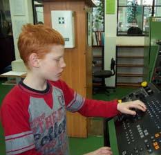 Uczniowie, nauczyciele i rodzice mają dostęp do rzetelnej informacji edukacyjnej i zawodowej oraz bezpłatny, nieograniczony dostęp do usług doradztwa zawodowego.