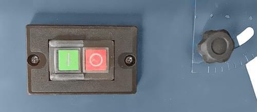 Po podłączeniu elektronarzędzia do instalacji elektrycznej należy: Uruchomić urządzenie i sprawdzić, czy tarcza, jest prawidłowo zamontowana i nie wibruje.