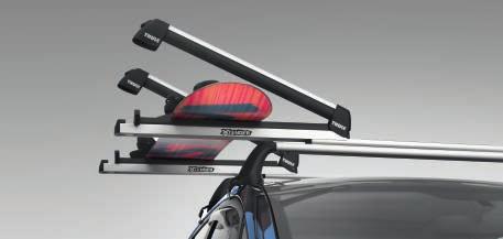 6670ADE00 (do modelu roku 00 i 05) 5. Uchwyt Xtender do nart i desek snowboardowych Pozwala przewieźć 6 par nart lub 4 deski snowboardowe. Wysuwany na boki.