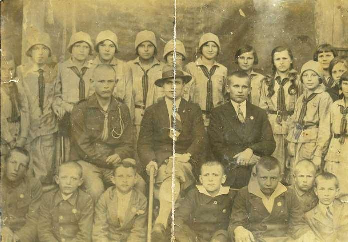 www.harcmistrz.pl Drużyna powstała w 1929 roku.