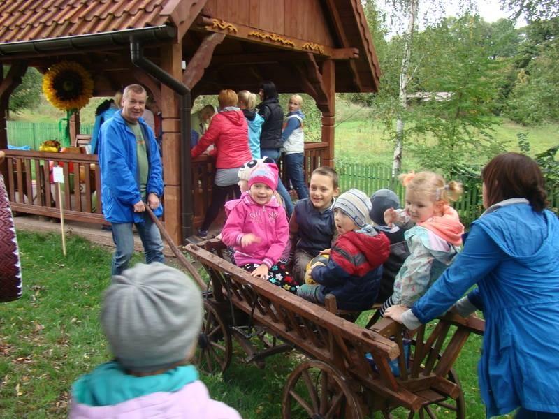 Dzieci wiedzą, które owoce rosną w naszym kraju, a które w ciepłych krajach. To było bardzo miłe doświadczenie. Joanna M.