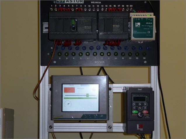 Komputery przemysłowe i pakiety HMI SCADA 2 Tematyka bloku: Zaawansowane systemy elektronicznego sterowania i nadzoru procesów