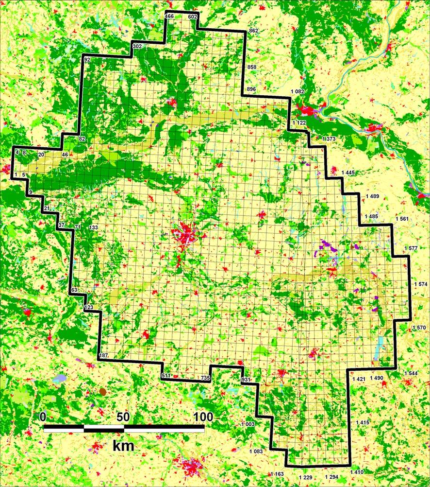 Ze względu na dostępność map, granice kwadratów zostały wyznaczone w układzie współrzędnych prostokątnych płaskich Pułkowo 1942 (Mapa 1).