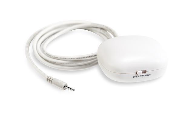 PODŁĄCZENIE GŁOŚNIKA WIBRACYJNEGO BLS-100 został wyposażony w specjalny głośnik wibracyjny, który umieszczony pod poduszką, dodatkowo, niezależnie od sygnału akustycznego ułatwia budzenie.