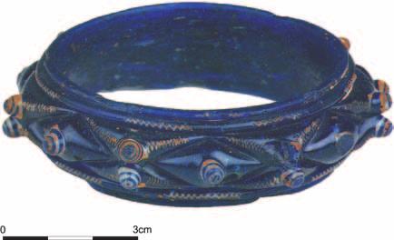 Major Questions Concerning Celtic Glass from the Eastern Regions of the La Tène Culture 141 Fig. 6. Glass bracelet of Group 15 from Dorotheum Auction House in Vienna (after: Dorotheum 1999).